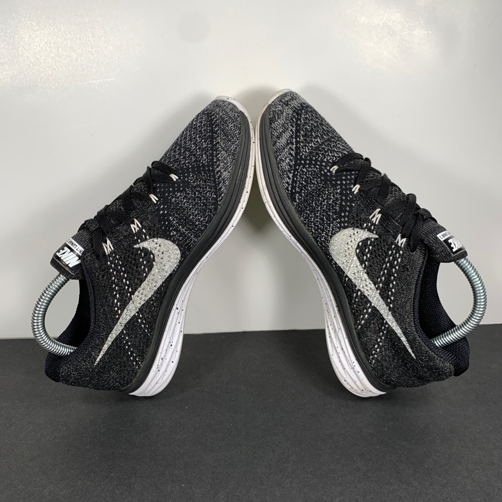 Nike Flyknit Lunar 3 Athletic Running Training Sneakers Womens 8 tennis shoe EUC - Picture 11 of 16